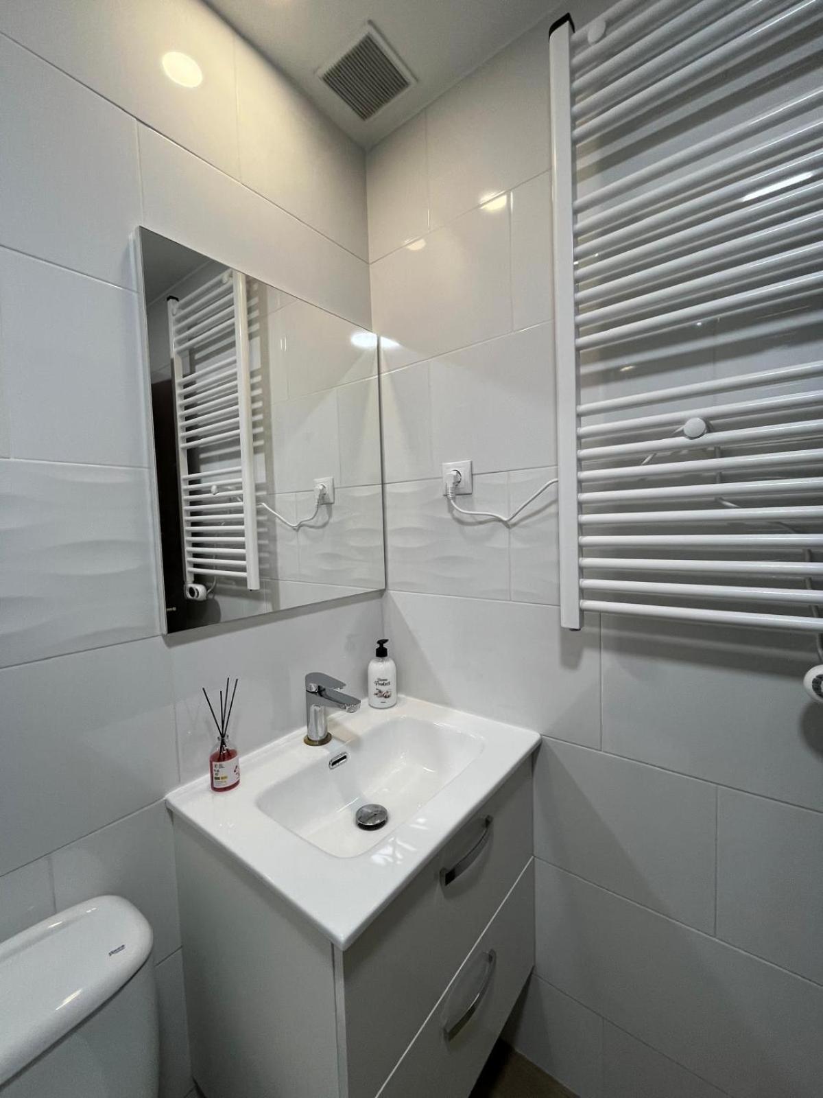 מדריד Apartamento Mercurio- Barajas 1B מראה חיצוני תמונה